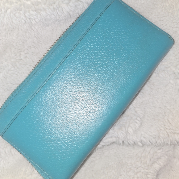 Kate Spade Turq. Blue Leather Zip Wallet - Picture 2 of 4